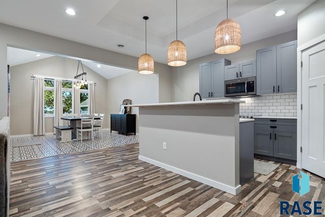 112 S Sunrise St Street, Hendricks, MN 56136