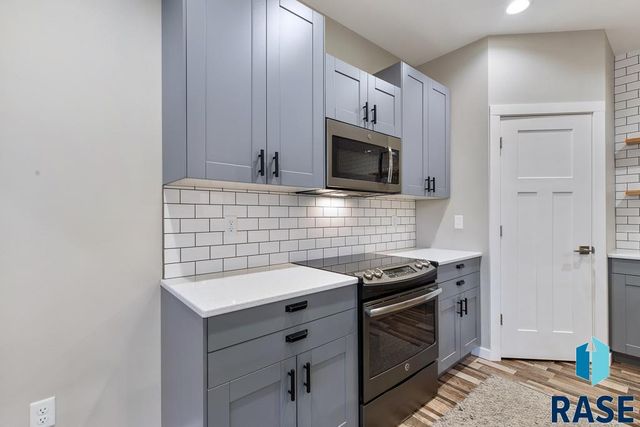 112 S Sunrise St Street, Hendricks, MN 56136