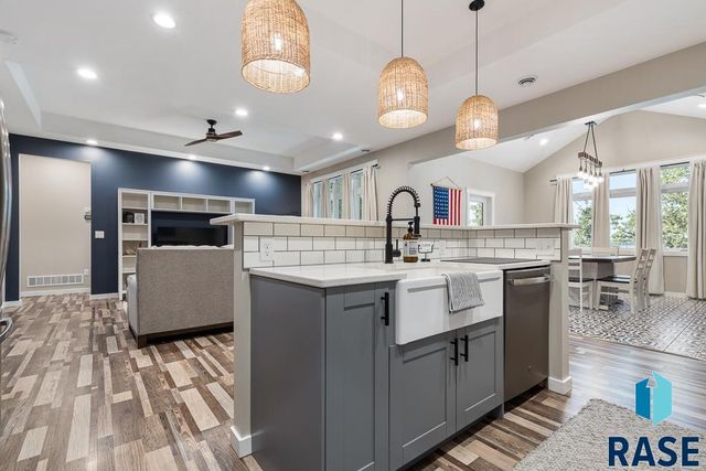 112 S Sunrise St Street, Hendricks, MN 56136