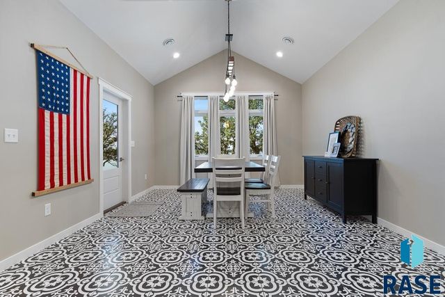 112 S Sunrise St Street, Hendricks, MN 56136