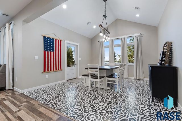 112 S Sunrise St Street, Hendricks, MN 56136