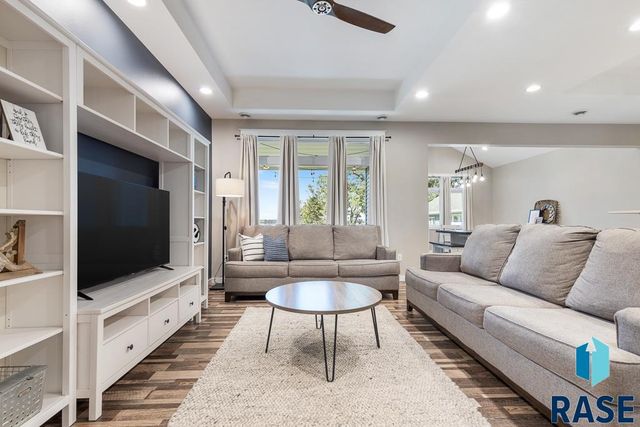 112 S Sunrise St Street, Hendricks, MN 56136