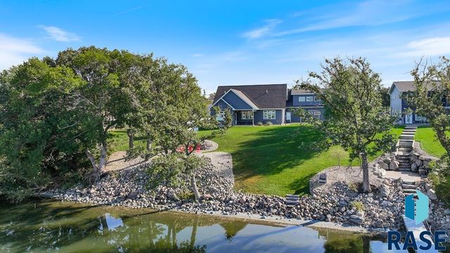 112 S Sunrise St Street, Hendricks, MN 56136