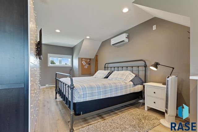 112 S Sunrise St Street, Hendricks, MN 56136