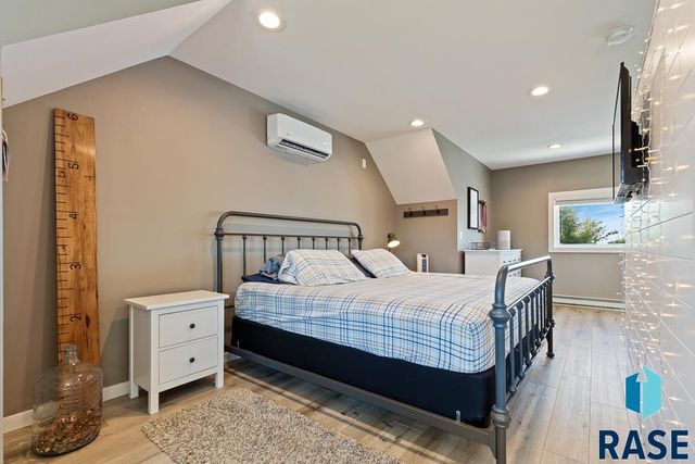 112 S Sunrise St Street, Hendricks, MN 56136