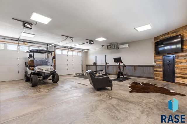 112 S Sunrise St Street, Hendricks, MN 56136