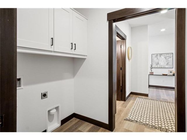 3357 Iris Drive, Eau Claire, WI 54703