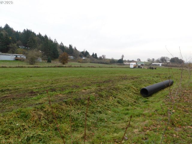 Washington St, Yamhill, OR 97148