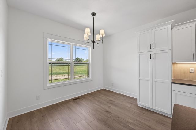 4992 Royal View Way, Clarksville, TN 37040