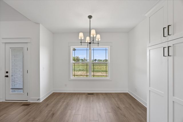 4992 Royal View Way, Clarksville, TN 37040