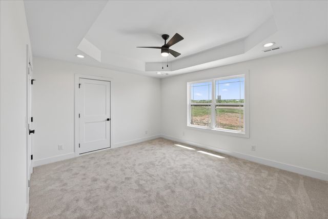 4992 Royal View Way, Clarksville, TN 37040