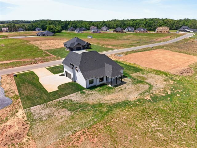 4992 Royal View Way, Clarksville, TN 37040