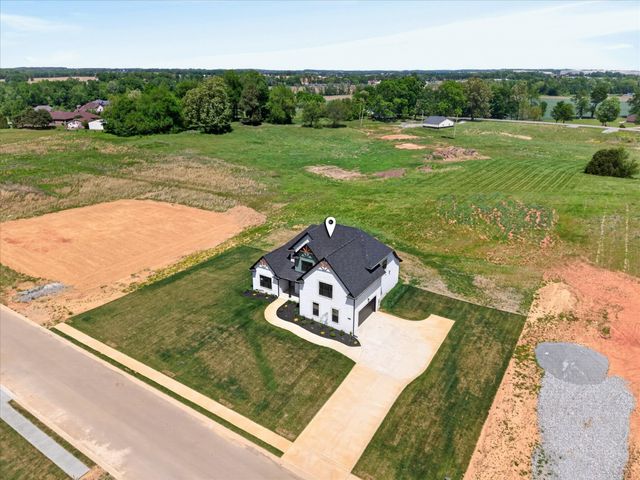 4992 Royal View Way, Clarksville, TN 37040