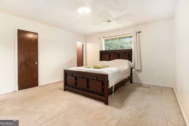 1239 SHARONTON Drive, Stone Mountain, GA 30083