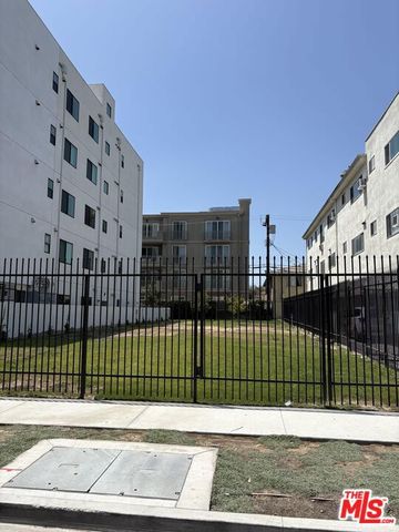 1047 S Corning Street, Los Angeles, CA 90035