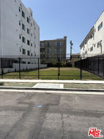 1047 S Corning Street, Los Angeles, CA 90035
