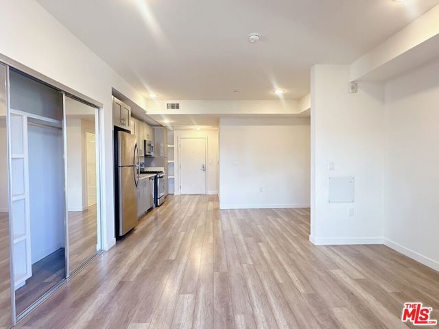 1025 S Berendo Street 504, Los Angeles, CA 90006
