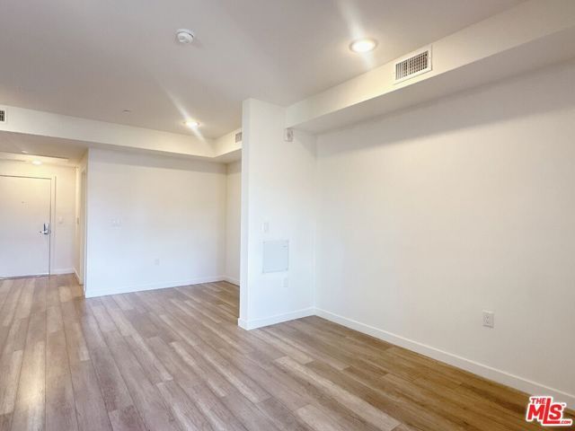 1025 S Berendo Street 504, Los Angeles, CA 90006