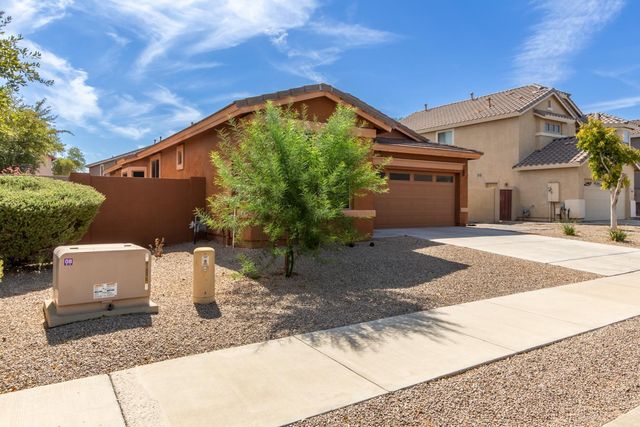 15273 W Edgemont Avenue, Goodyear, AZ 85395