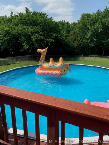 4859 1700 Road, Sulphur, OK 73086