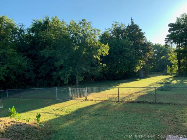 4859 1700 Road, Sulphur, OK 73086