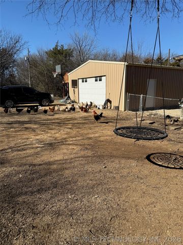 4859 1700 Road, Sulphur, OK 73086