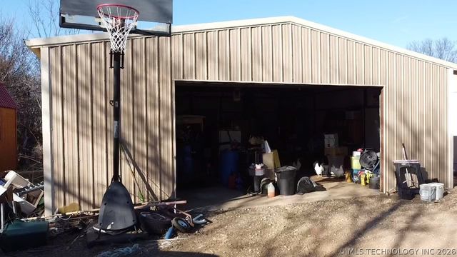 4859 1700 Road, Sulphur, OK 73086