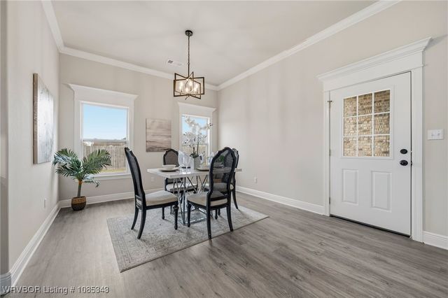 104 Stoneledge Drive, Lavaca, AR 72941