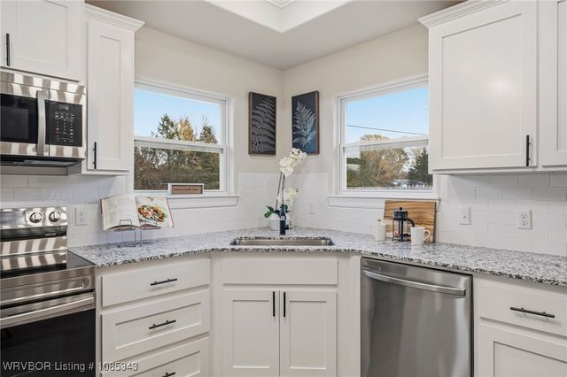 104 Stoneledge Drive, Lavaca, AR 72941