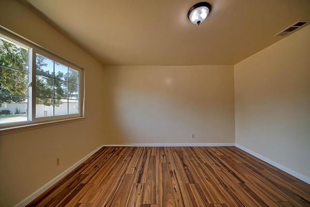 4430 Bidwell Place, Stockton, CA 95207