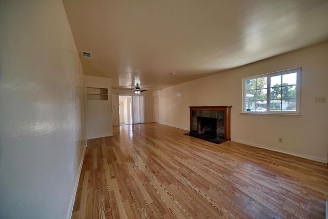 4430 Bidwell Place, Stockton, CA 95207