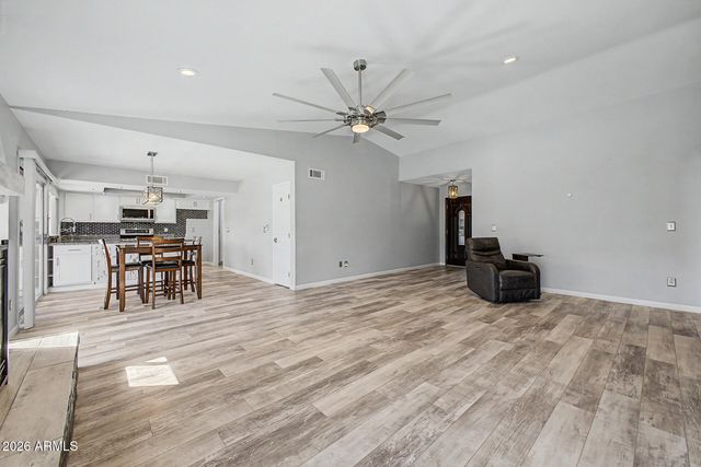 6045 E EVANS Drive, Scottsdale, AZ 85254