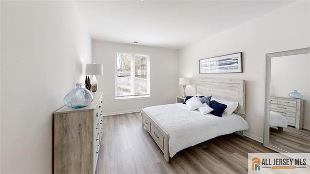 19 Stelton Road, Piscataway, NJ 08854