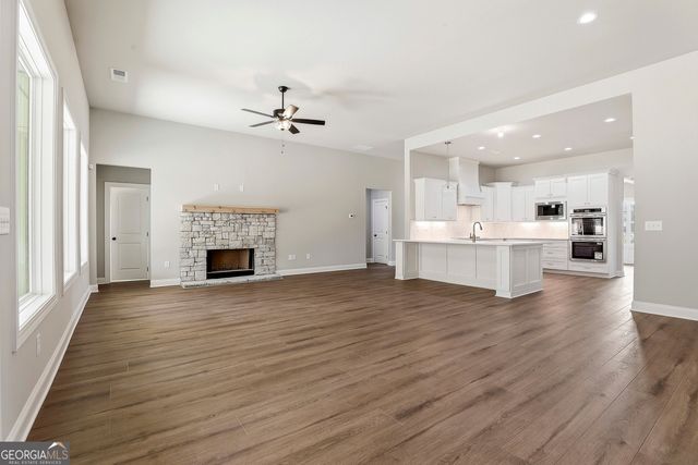 230 Tattersall Way, Senoia, GA 30276