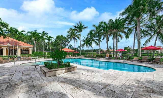 4220 San Marino Blvd 303, West Palm Beach, FL 33409