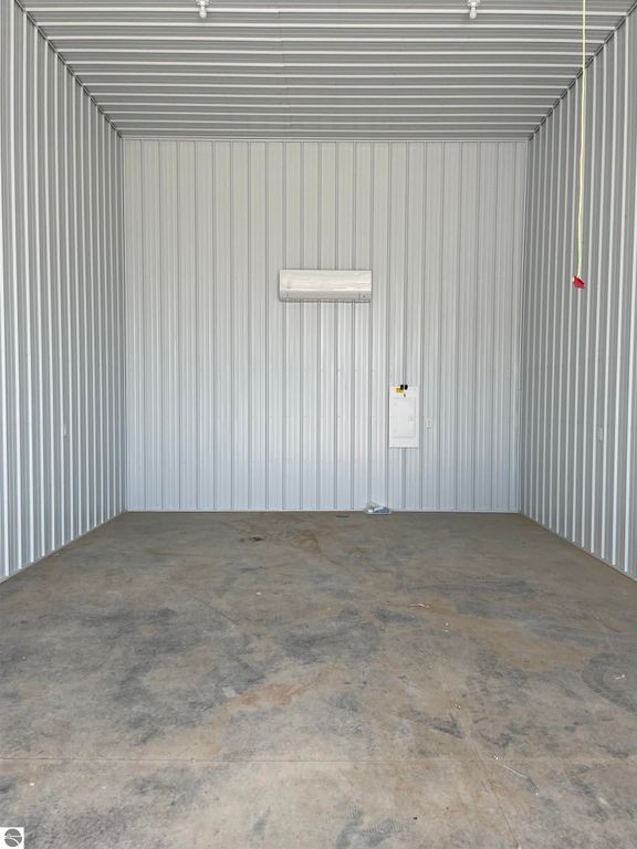 Image 5 of property listing at 6819 S M-37 # 67, Kingsley, MI 49649