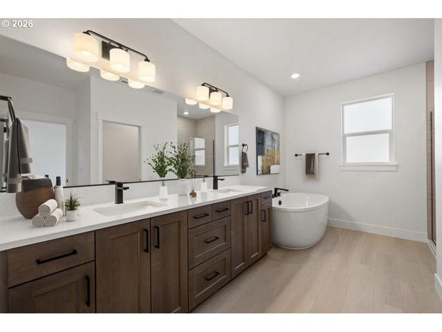 4635 S 36th Dr, Ridgefield, WA 98642