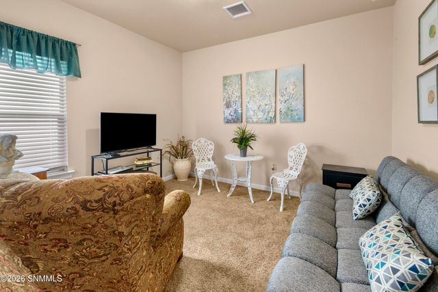 1117 Nickel Hill Avenue, Sunland Park, NM 88008