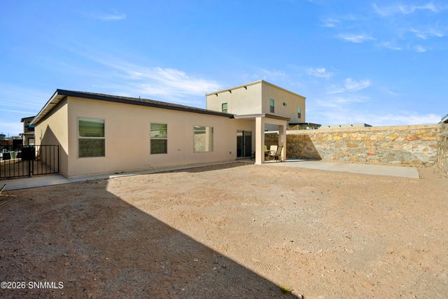 1117 Nickel Hill Avenue, Sunland Park, NM 88008