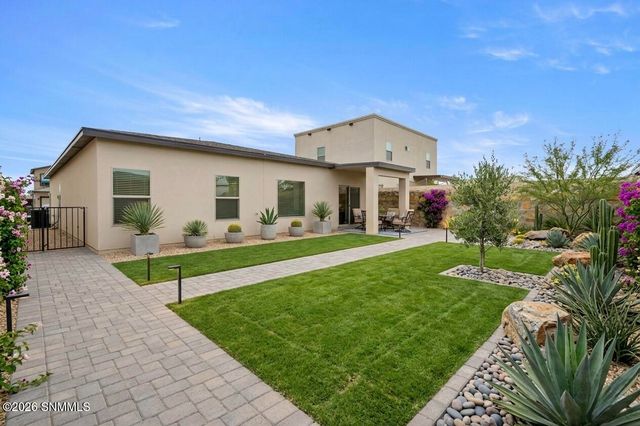 1117 Nickel Hill Avenue, Sunland Park, NM 88008