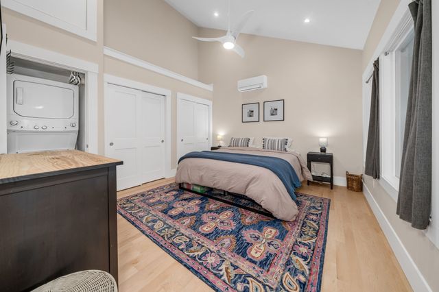 142 Main St 4, Amesbury, MA 01913