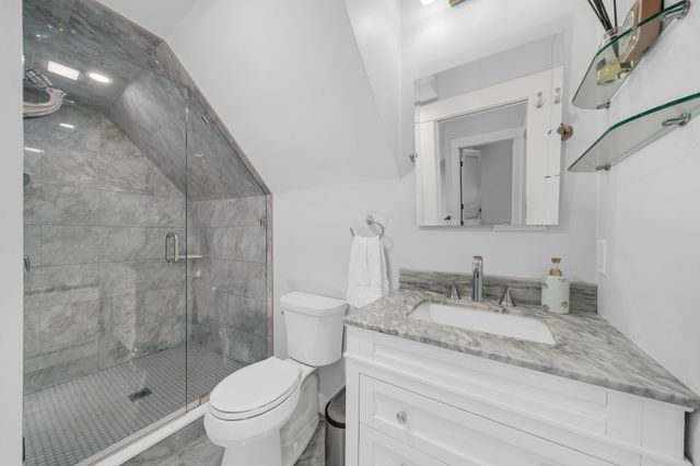 142 Main St 4, Amesbury, MA 01913