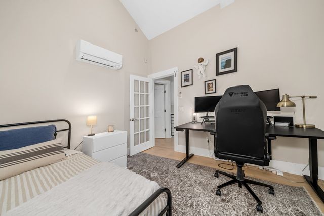 142 Main St 4, Amesbury, MA 01913