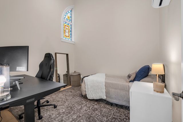 142 Main St 4, Amesbury, MA 01913