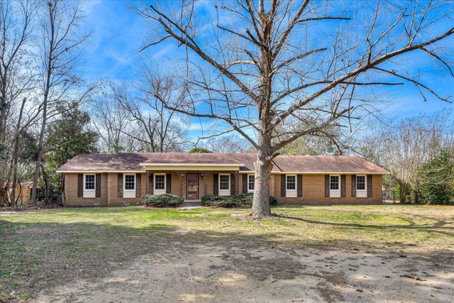 273 Timberwood Drive, Thomson, GA 30824