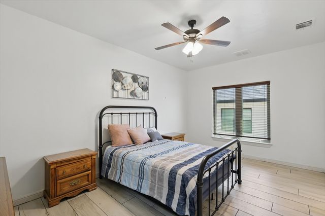 173 Meridian Lane, Gordonville, TX 76245