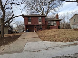 9316 Richmond Avenue, Kansas City, MO 64138