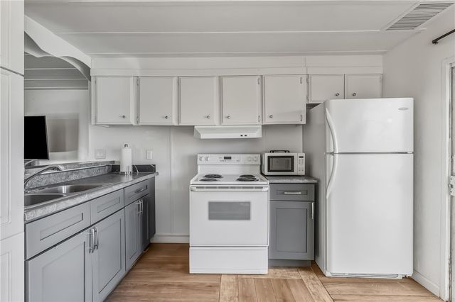 1943 Hualapai Drive, Bullhead City, AZ 86442