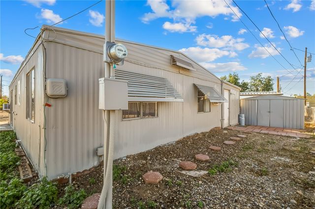 1943 Hualapai Drive, Bullhead City, AZ 86442