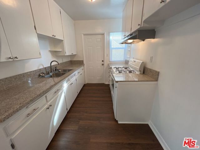 4123 Ocean View Boulevard, Montrose, CA 91020